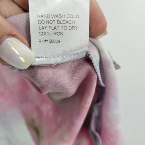 White Birch Tiedye Short Sleeve Button Down Flowy Breathable Blouse Womens Xl - Picture 5 of 6